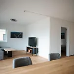 Premium Monterra