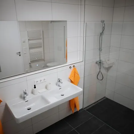 Premium Monterra Aparthotel Petschnitzen