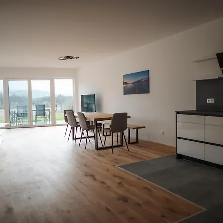 Premium Monterra 4* Petschnitzen