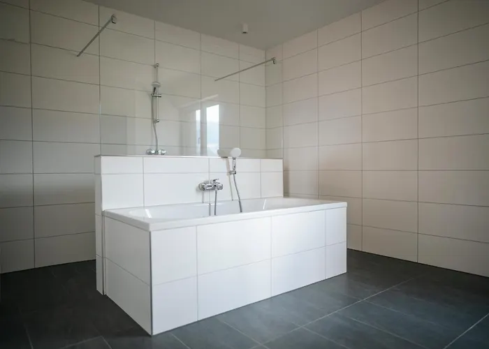 Premium Monterra Petschnitzen